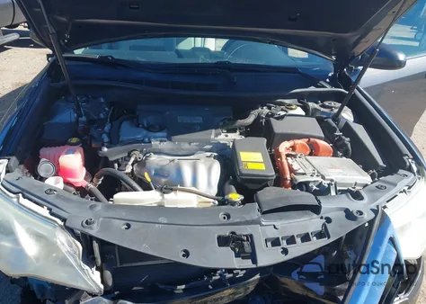 2014 Toyota Camry Hybrid Le z USA, uszkodzony, nr VIN 4T1BD1FK9EU102193